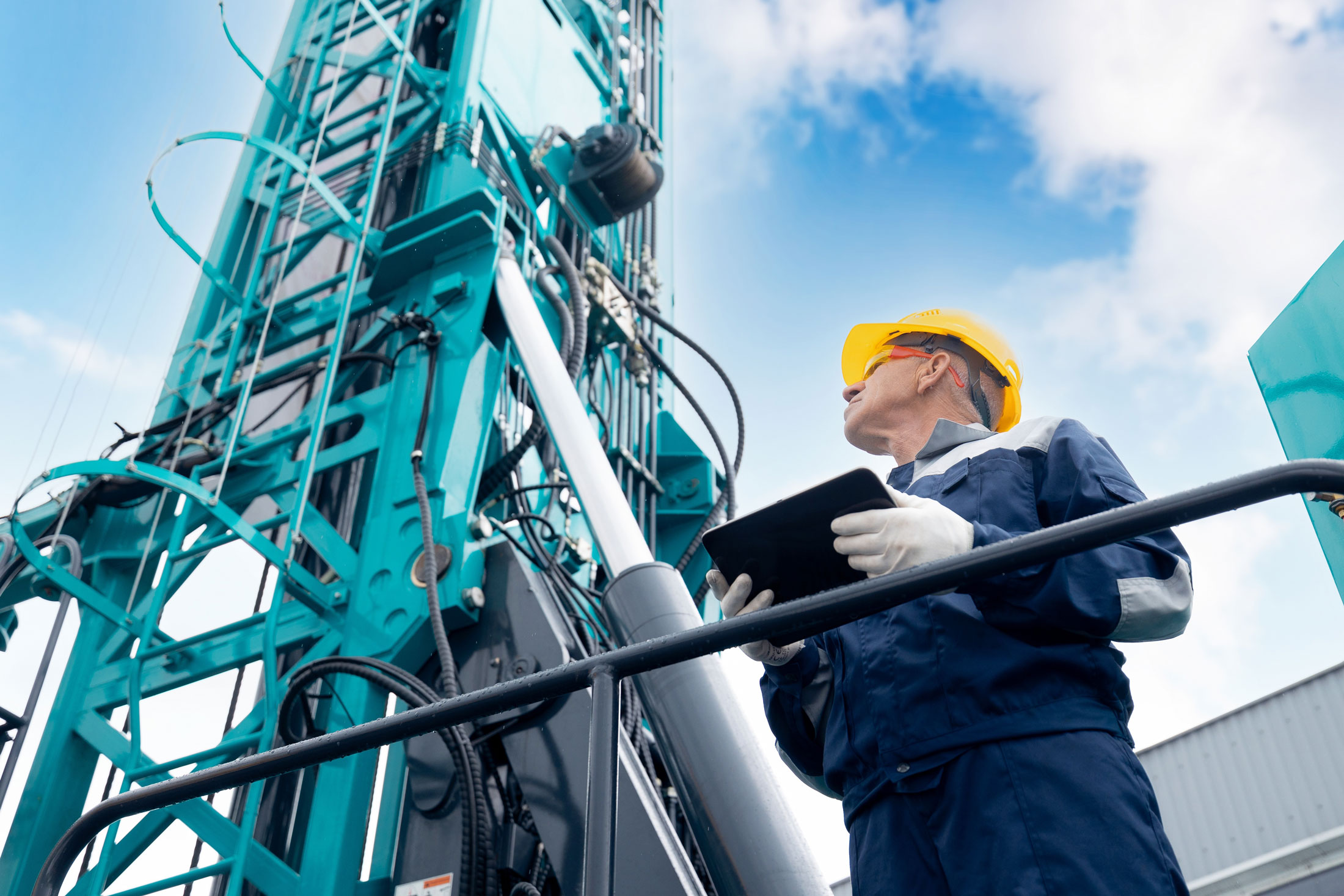 The Value of a Data Intelligence Cloud for Oil & Gas Part 2: Cost, Workforce and Risk Management
